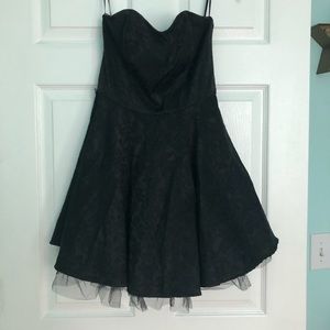 Strapless Tule dress